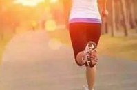 女性每天吃一片维生素b2有3大好处，美容养颜只是一方面